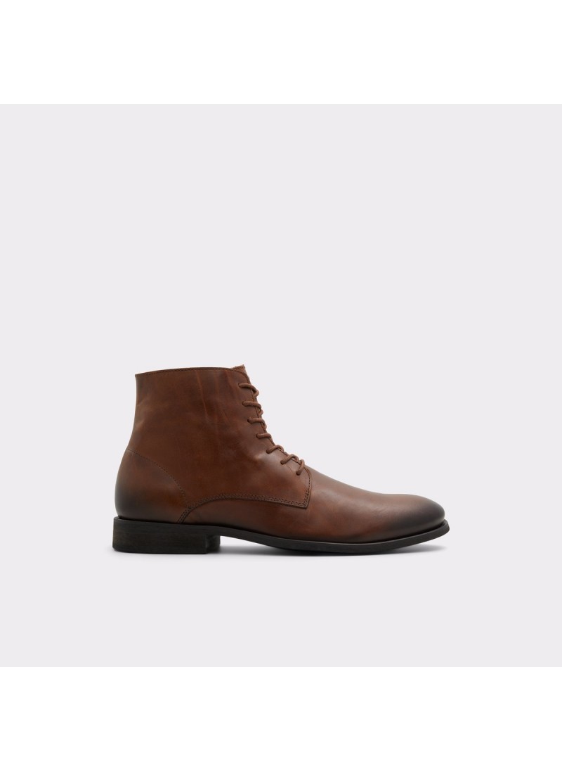 New Ignazio Chukka boot